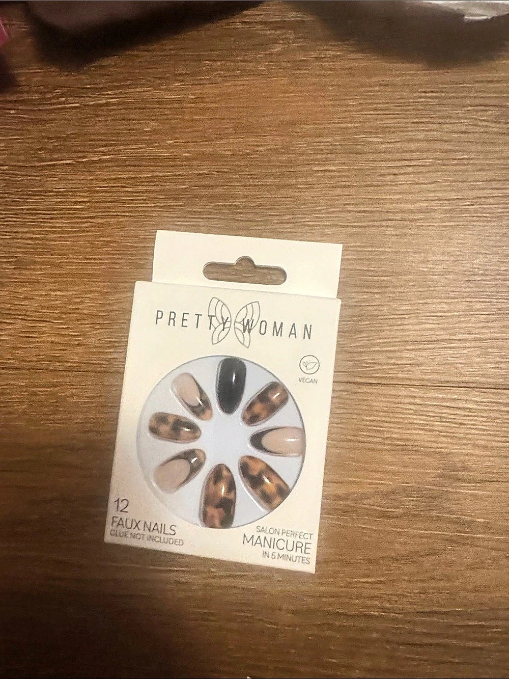 Pretty Woman Tortoiseshell and Black French Salon Perfect Manicure Faux Nails